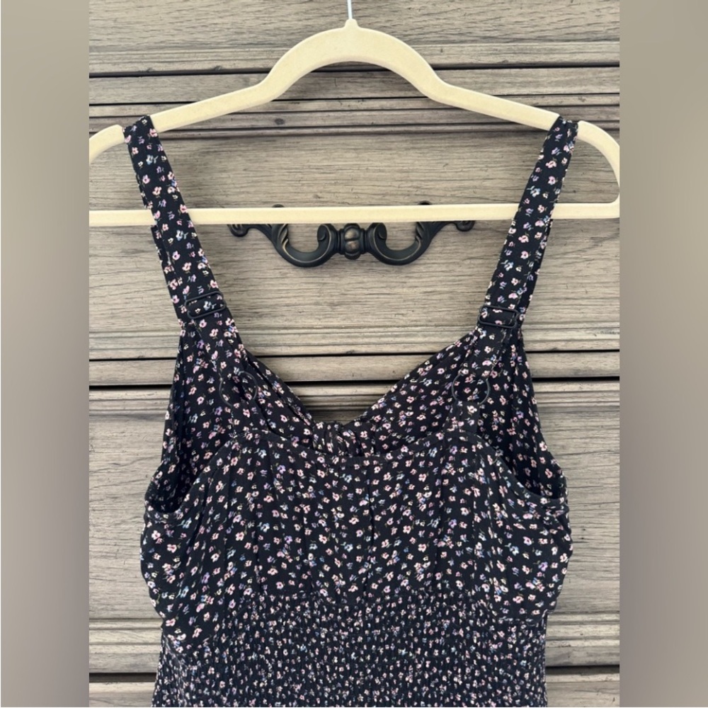 NEW American Eagle Floral Dress NWT Black Smocked Ruffle Hem Tie Front Medium - Picture 9 of 14